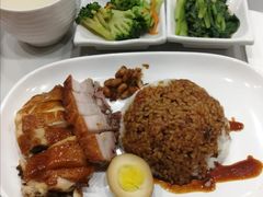 -了凡油鸡饭·面(台北101店)