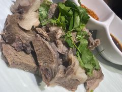 -丁里羊肉小镇(天鹅湖总店)