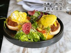 牛肉班尼迪克蛋-the rug 飞毯 (朝阳公园店)