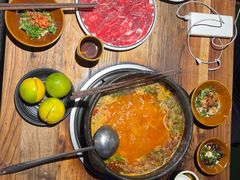 -贵厨酸汤牛肉(花果园国际中心店)