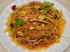 豆芽粉丝-川人川菜馆·小龙虾·鲜虾现做(黄山路店)