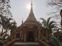 -一寨两国风景区