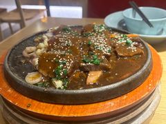 -蜜桃餐厅·伴山(绿宝广场店)