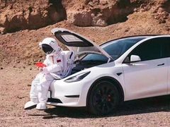 -TESLA 特斯拉(郑州正弘城体验店)