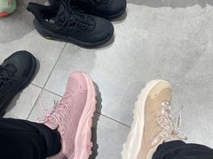 -HOKA(北京蓝色港湾店)