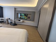 -华海酒店(茂名高铁站店)