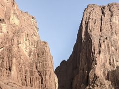 -天山神秘大峡谷