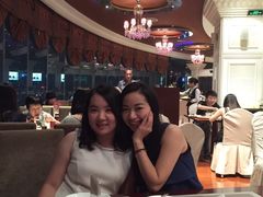 -荣誉国际酒店-云顶旋转餐厅