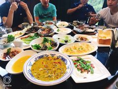 -童年小筑餐厅(申花路店)