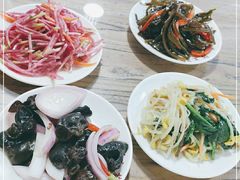 -陇上全荟兰州传统牛肉面(延吉路店)