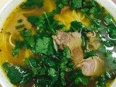 -黄阿姨锅贴大王(万航渡路店)