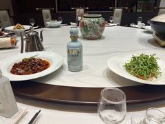 -梅花香里大酒店(郁金香路店)