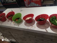 自助调料区-黄记百味自助骨头王(红旗大街店)