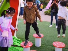 -季高兔窝窝亲子园(上海薰衣草公园店)