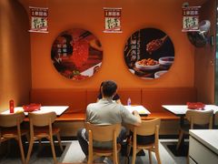 -红渡小香·牛肉麻辣香锅(车站南路店)