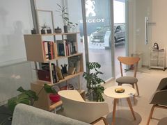 -上海先进东风标致雪铁龙4S店(青浦店)