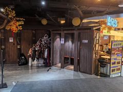 -暴风岛沉浸式体验馆(百联世纪店)