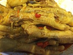 -二孃鸡爪爪(东郊记忆店)