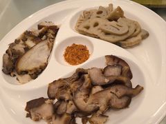 -月圆霖特色农家乐