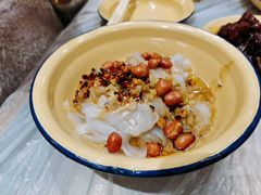 刮凉粉-东排食堂长沙小吃大排档(五一广场店)