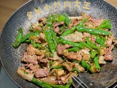 -费大厨辣椒炒肉(吉联MALL店)