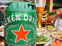 -三亚火车头万人海鲜广场