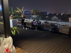 -悦吧·360°全景天台酒吧(象山店)