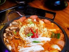 部队火锅-首尔大排档