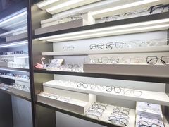 -零度眼镜·宝视友·蔡司依视路(吾悦花街店)