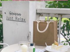 -ADO KAFE(大学城店)