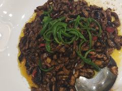 -鱼痴渔醉·食鲜集(月亮湾店)