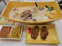 -谭仔米线(皇庭广场店)