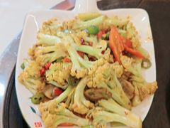 -人民公社铁锅炖·东北菜(卫国道店)