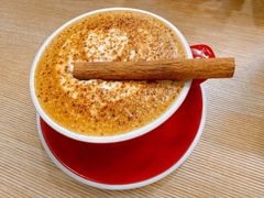 炙烤肉桂拿铁-COFFEE HOLIC(朝外SOHO店)