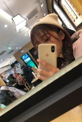 -苑苑发型设计