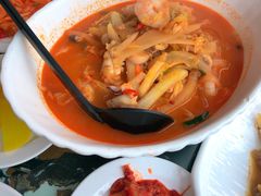 辣海鲜面-桃园中华料理炸酱面(燕儿岛路店)