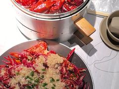 -巴厘龙虾·榜首油焖大虾(音乐学院·沿江酒馆店)