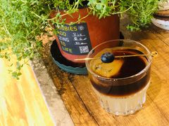 -ZING COFFEE 镜咖啡