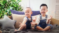 -毛毛虫儿童摄影馆