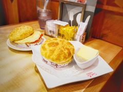 菠萝油-新世界餐厅(万达店)