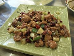 -邛海风味特色菜馆