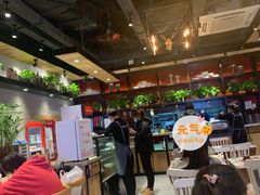-渝是乎酸菜鱼·川渝小炒(新世界百货望京店)