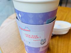 -瑞幸咖啡(巴黎春天陕西路店)
