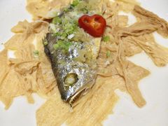 -东豪园林海鲜酒家(南港路辅路店)