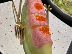 -铭牛烧肉·和牛海鲜自助(高新月牙湖店)