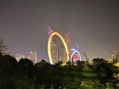 -南京眼步行桥