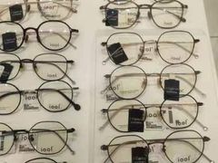 -J-Optical佳视明眼镜·蔡司视觉(青岛金茂览秀城店)