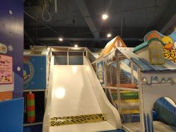 -多奇妙乐园·淘气堡·电玩·抓娃娃(海口吾悦店)