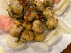 汤圆-二钳洞庭虾蟹·江湖菜(成都鹭岛店)