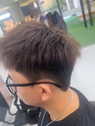 -尤司男士国潮理发馆